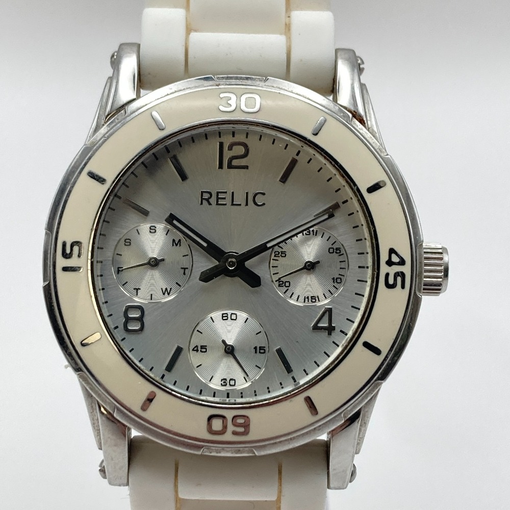 Relic Women's Watch 34mm Silver Tone Small Seconds Rotating Bezel New Battery